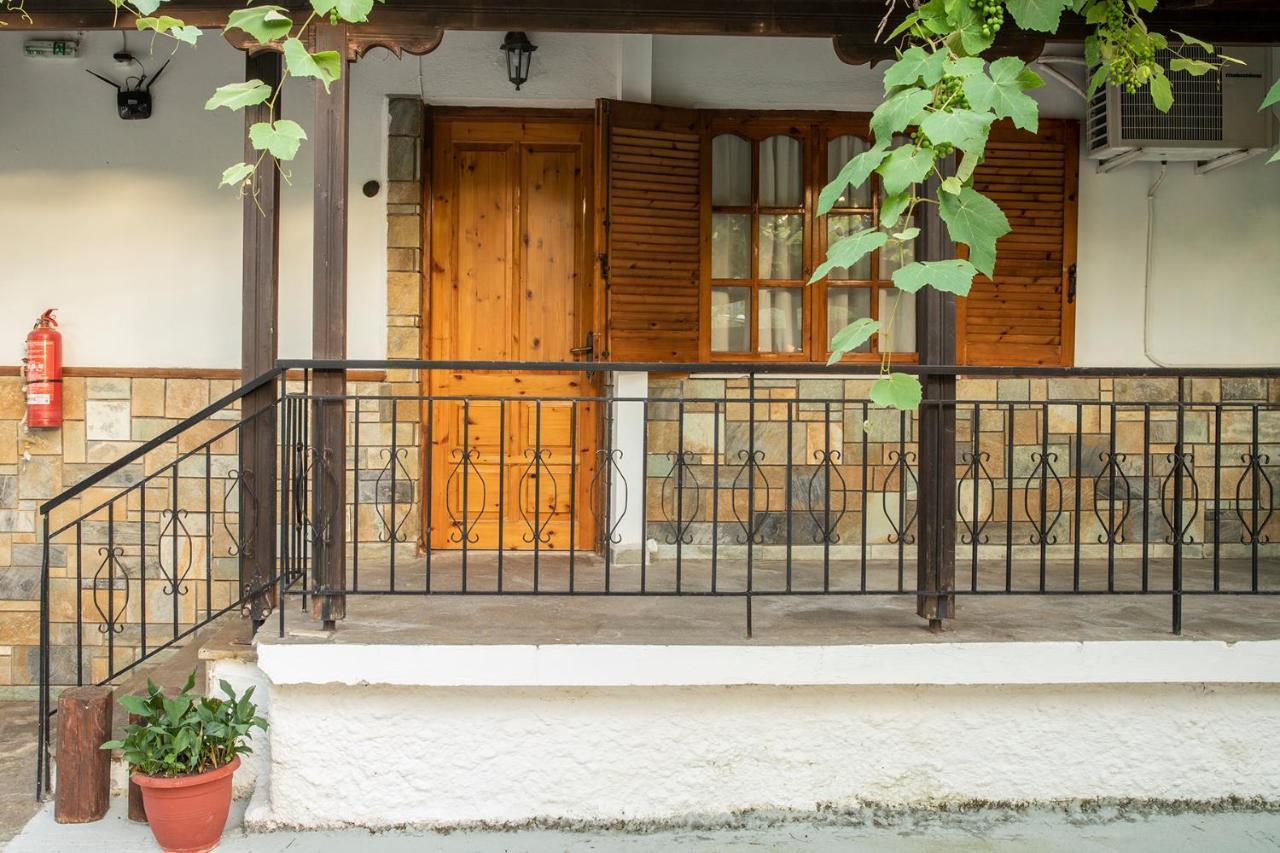 Gravanis Studios Platamon Dış mekan fotoğraf